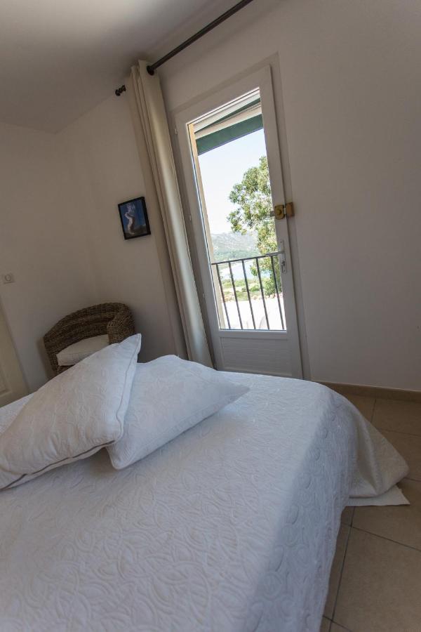 Appartement Terrasse La Citadelle Appartements Saint Florent Экстерьер фото